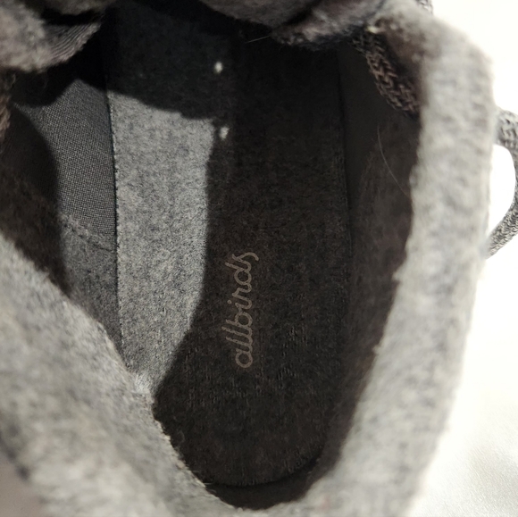 Allbirds Gray Wool Runner-up Mizzle Mid Top Women's Sneakers. Size 8 - Picture 9 of 11
